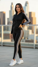 Load image into Gallery viewer, Classic Track 3pc. Set- Black
